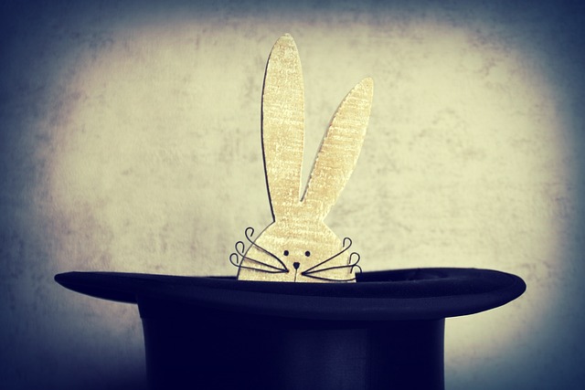 “Vyčaruješ mi králíky z tohohle klobouku?” – co znamená “být čarodějka”?